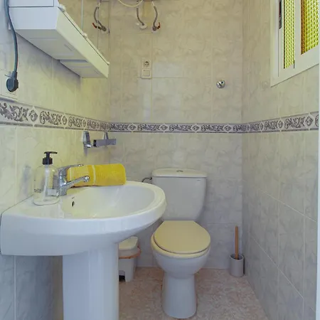 Tatil Evi Amazing In With Wifi Torrevieja